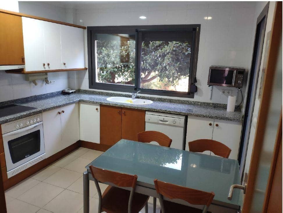 3 quarto Apartamento para arrendar em Denia com piscina garagem - 1 500 € (Ref: 5541958)