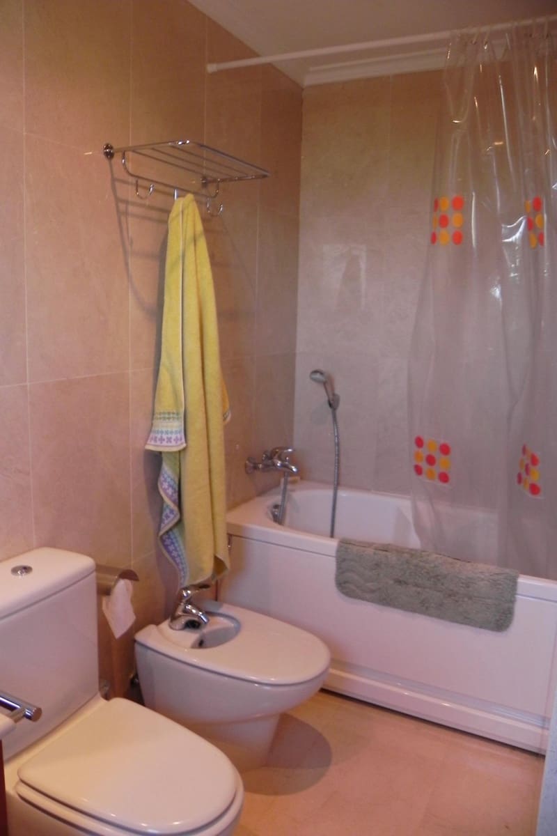 3 quarto Apartamento para arrendar em Denia com piscina garagem - 1 500 € (Ref: 5541958)