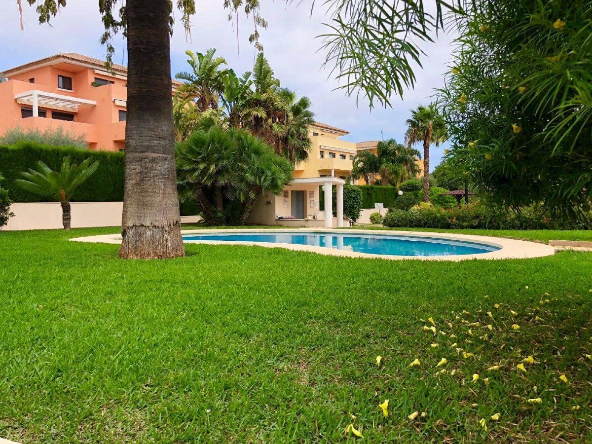 3 quarto Apartamento para arrendar em Denia com piscina garagem - 1 500 € (Ref: 5541958)