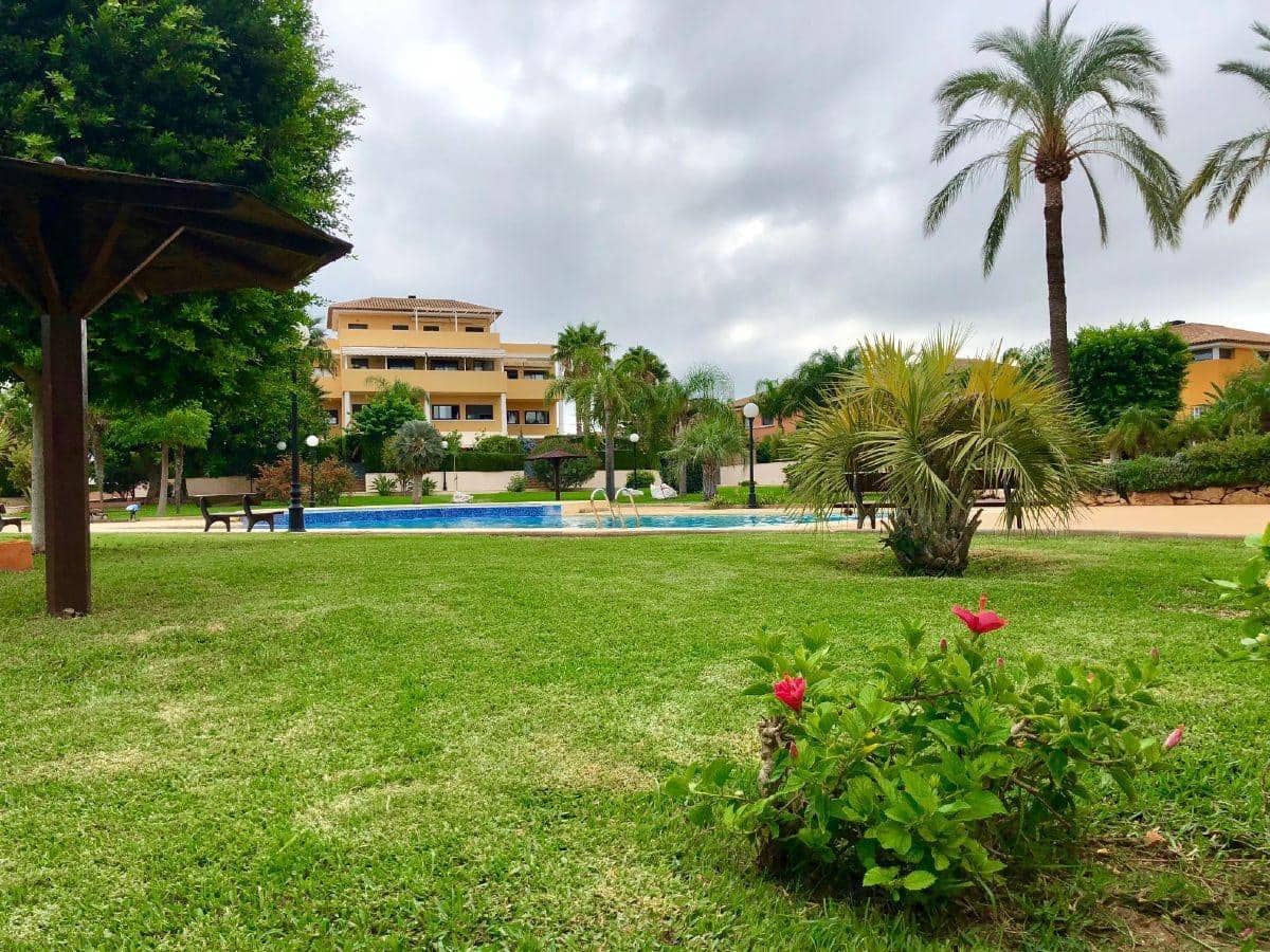 3 quarto Apartamento para arrendar em Denia com piscina garagem - 1 500 € (Ref: 5541958)