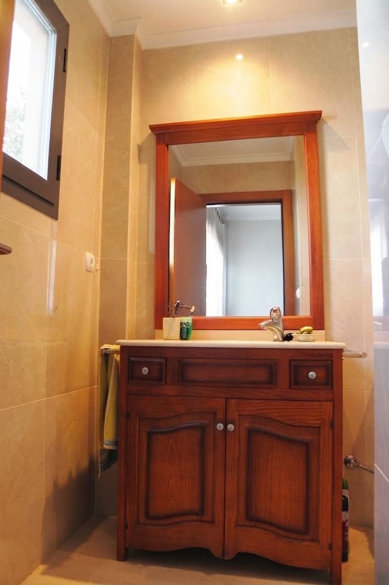 3 bedroom Apartment for rent in Denia with pool garage - € 1,500 (Ref: 5541958)