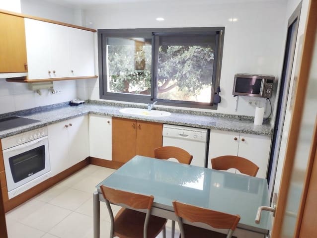 3 soveværelse Lejlighed til leje i Dénia med swimmingpool garage - € 1.500 (Ref: 5541958)
