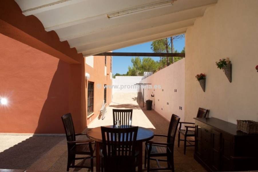 6 soverom Villa til salgs i Denia med svømmebasseng garasje - € 1 060 000 (Ref: 6187445)