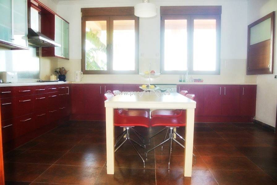 5 sypialnia Willa na sprzedaż w Denia z basenem garażem - 1 895 000 € (Ref: 6187451)