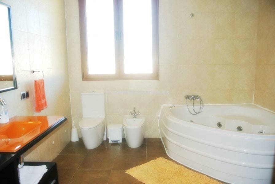 5 sypialnia Willa na sprzedaż w Denia z basenem garażem - 1 895 000 € (Ref: 6187451)