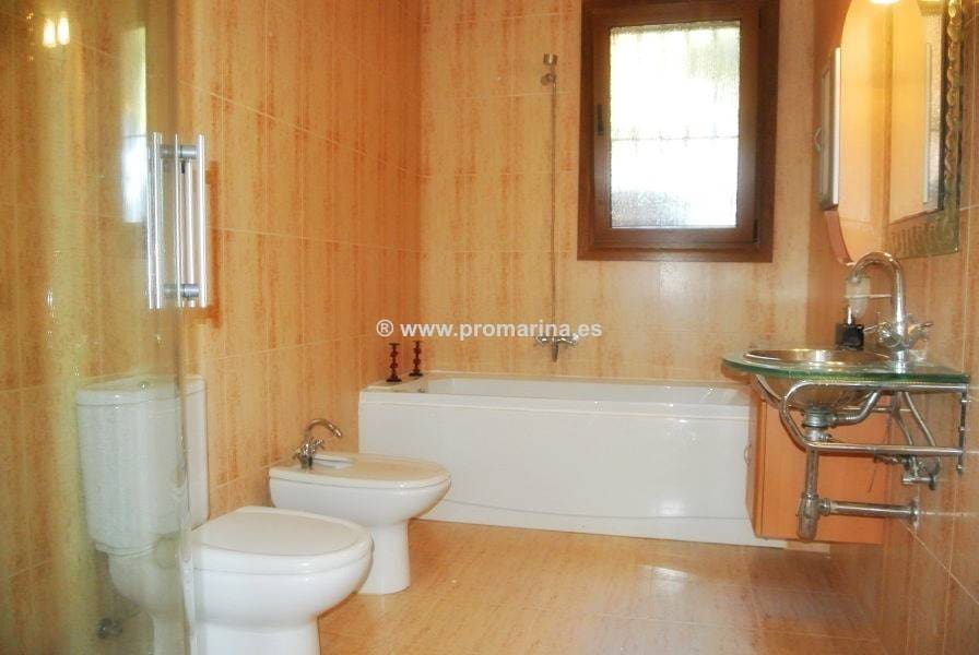 5 sypialnia Willa na sprzedaż w Denia z basenem garażem - 1 895 000 € (Ref: 6187451)