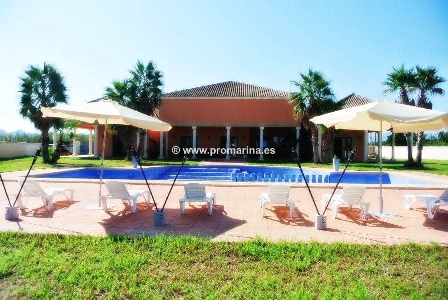 5 slaapkamer Villa te koop in Denia met zwembad garage - € 1.485.000 (Ref: 6187451)