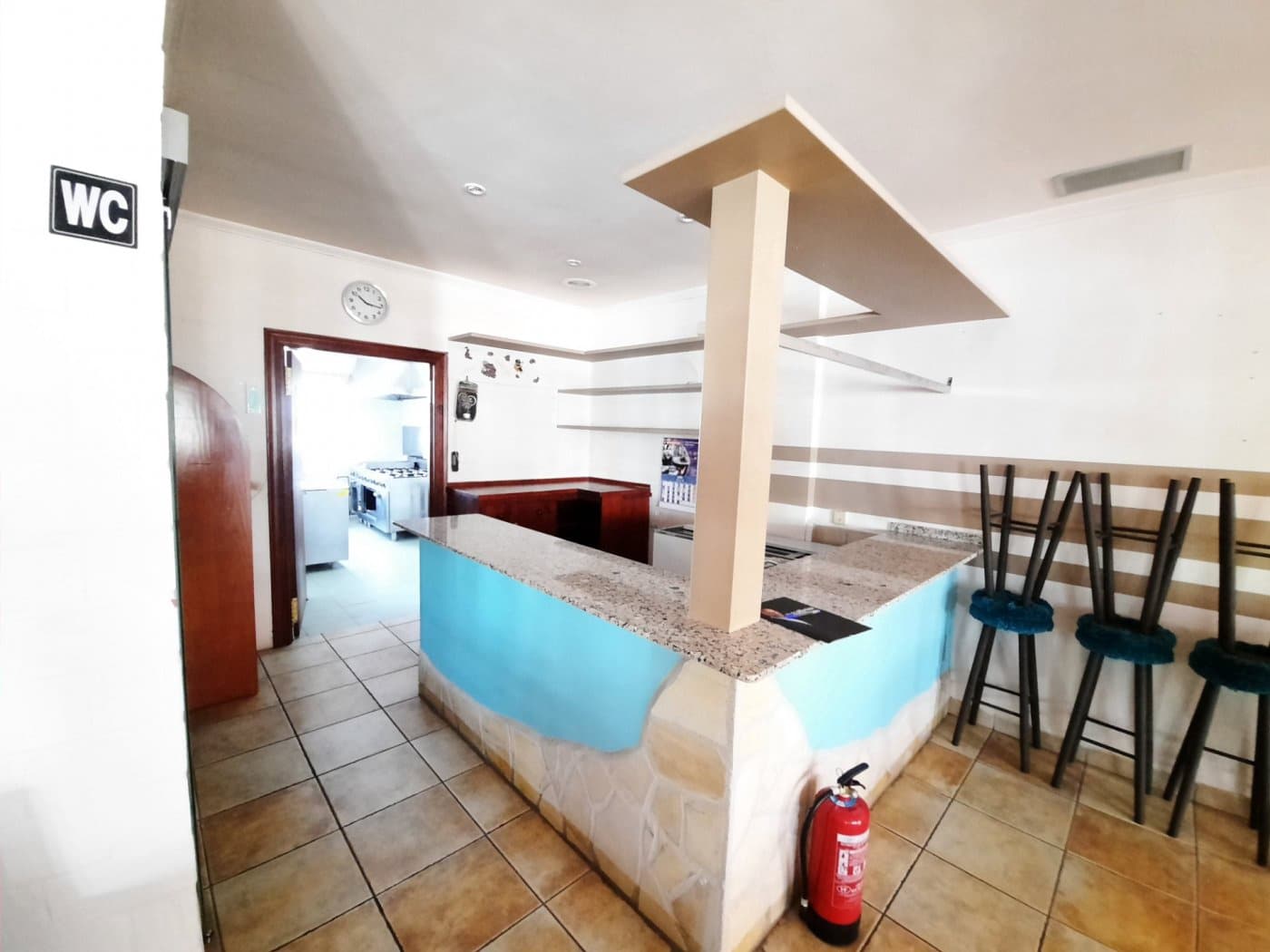 Kaupallinen myytävänä paikassa Denia - 280 000 € (Ref: 6187589)