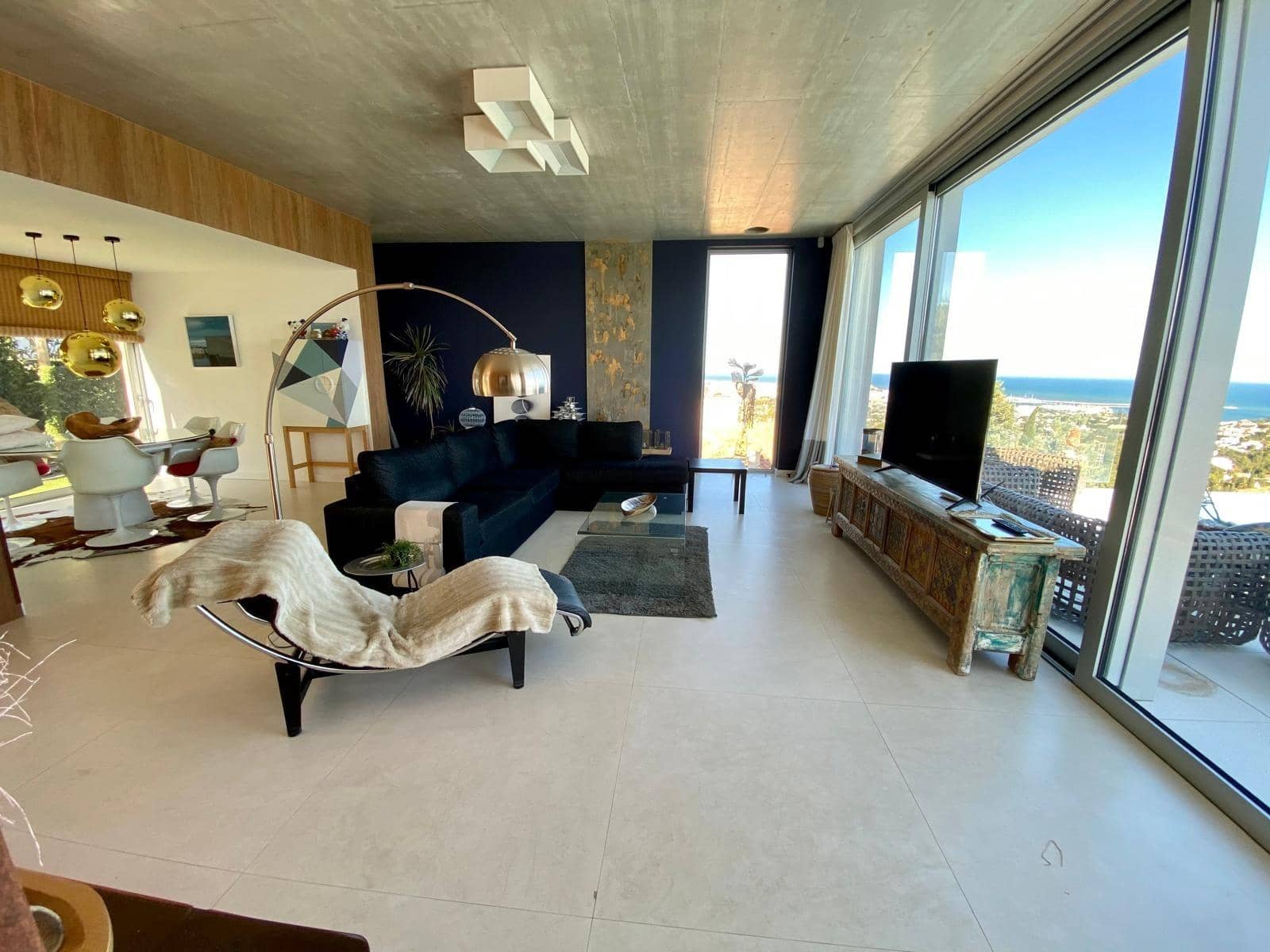 4 bedroom Villa for rent in Denia with pool garage - € 4,200 (Ref: 6187606)