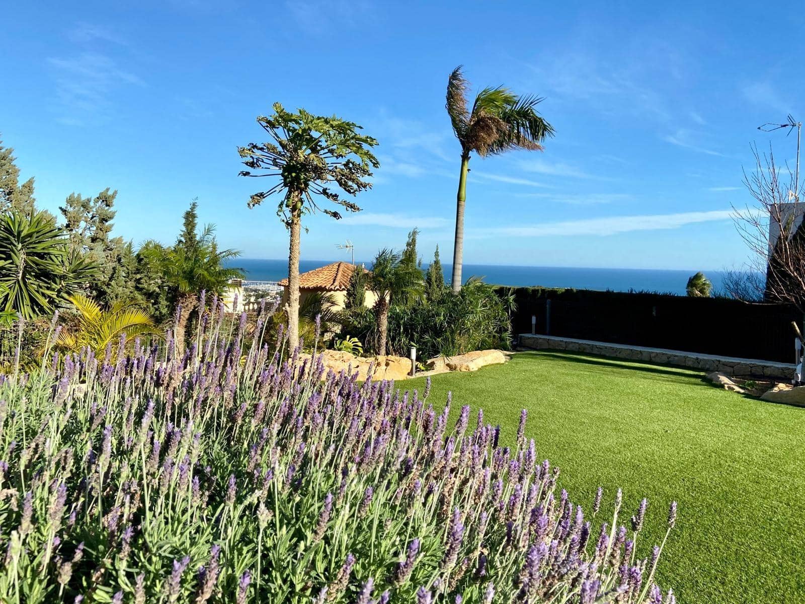 4 bedroom Villa for rent in Denia with pool garage - € 4,200 (Ref: 6187606)
