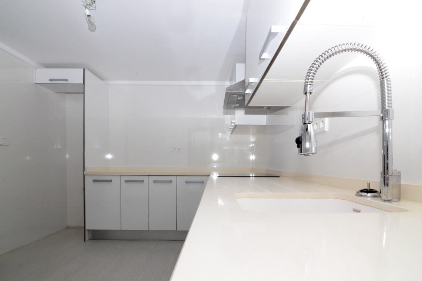 3 slaapkamer Penthouse te huur in Denia met garage - € 1.500 (Ref: 6187658)