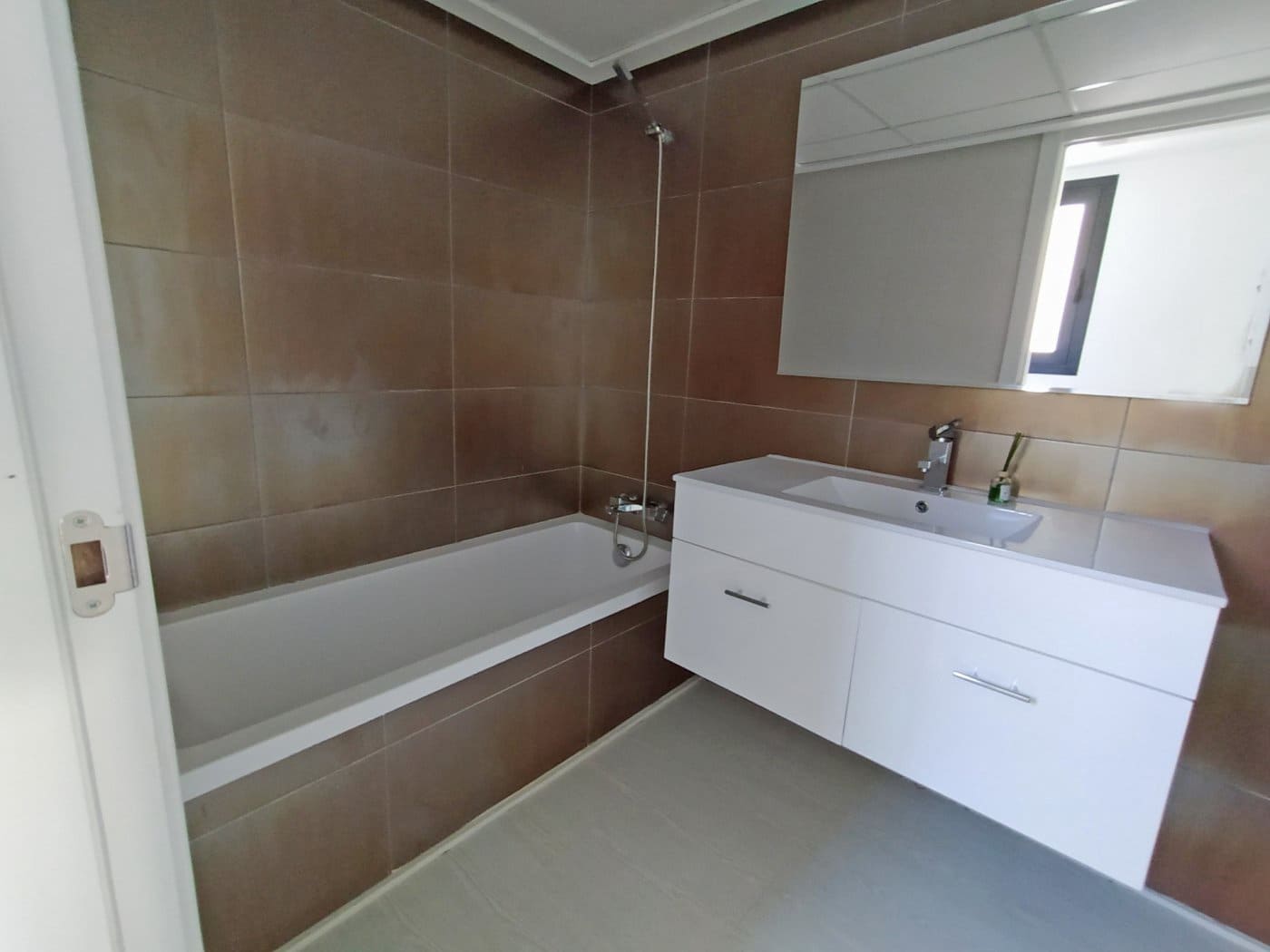 3 slaapkamer Penthouse te huur in Denia met garage - € 1.500 (Ref: 6187658)