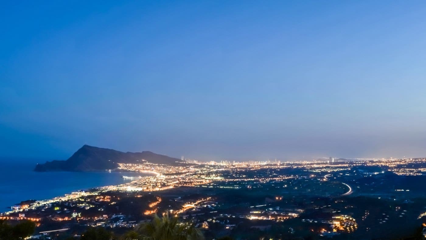 3 bedroom Apartment for sale in Altea with garage - € 2,100,000 (Ref: 6399137)