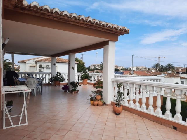 4 sypialnia Willa na sprzedaż w Las Marinas / Les Marines, Dénia z basenem - 999 000 € (Ref: 6425207)