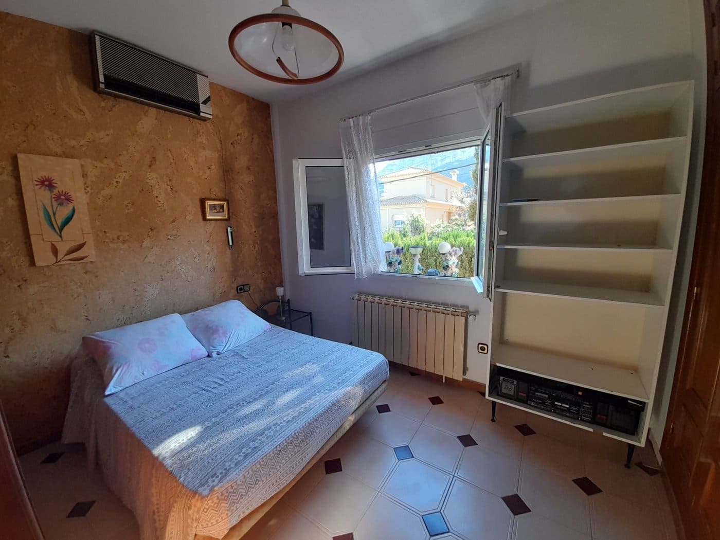 7 bedroom Villa for sale in Denia with pool garage - € 530,000 (Ref: 6496359)