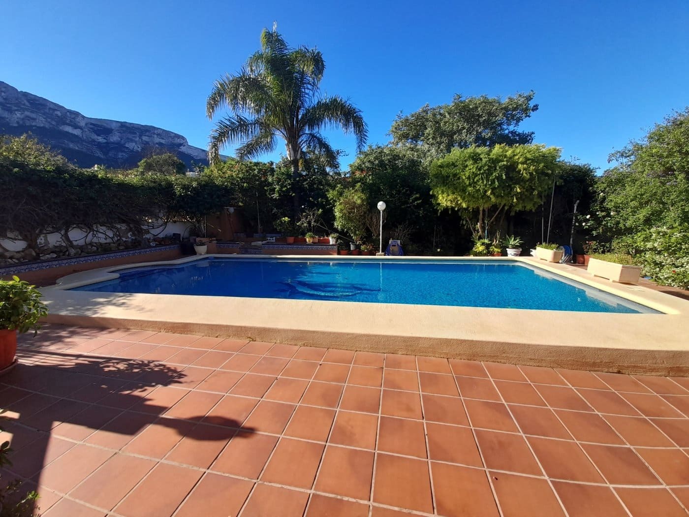 7 bedroom Villa for sale in Denia with pool garage - € 530,000 (Ref: 6496359)