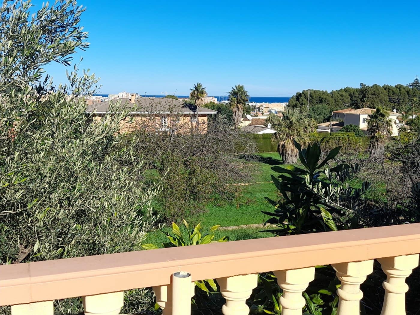 7 bedroom Villa for sale in Denia with pool garage - € 530,000 (Ref: 6496359)