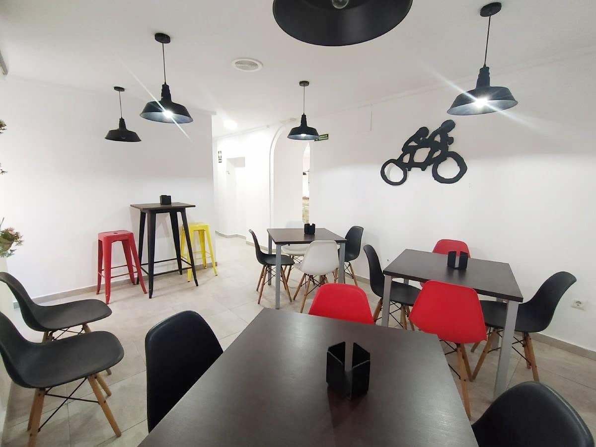 Virksomhed til leje i Denia - € 1.600 (Ref: 6520090)