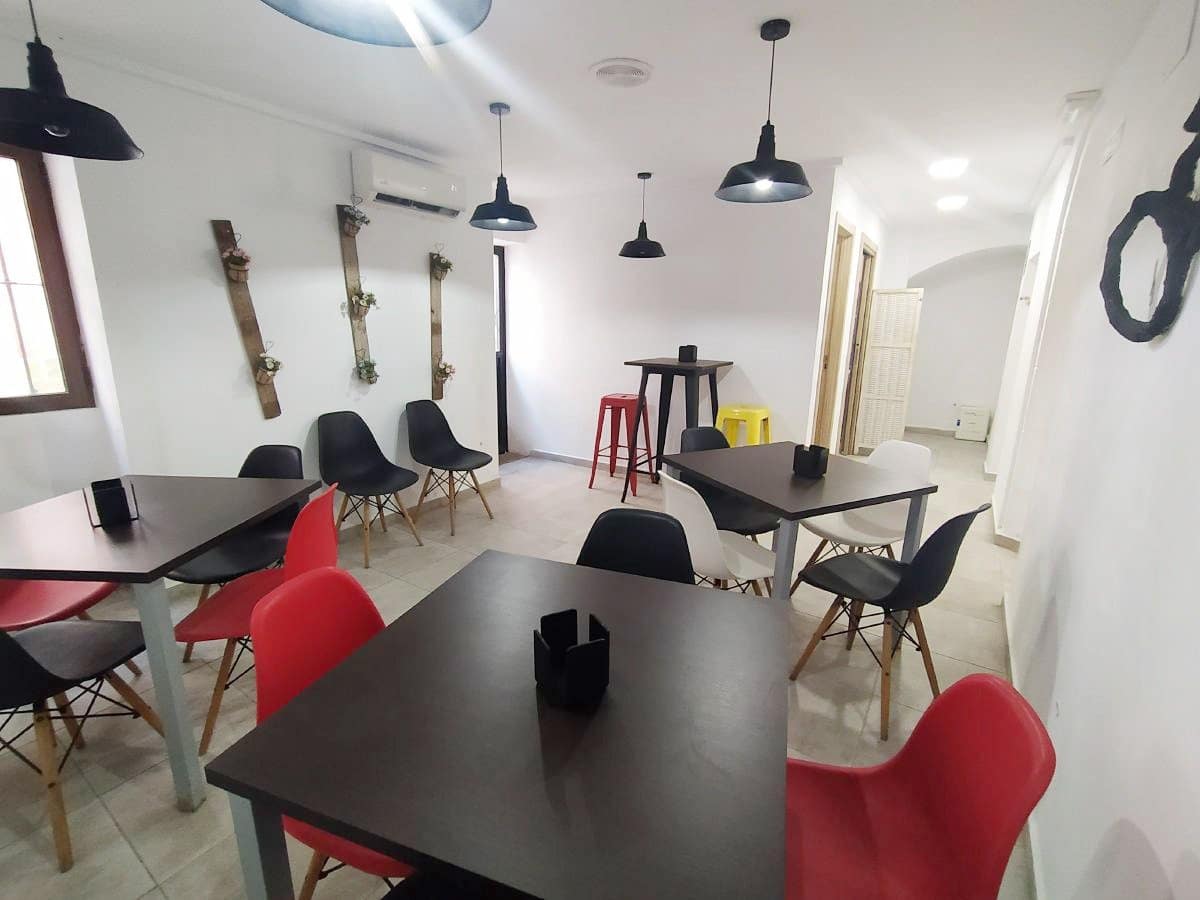 Virksomhed til leje i Denia - € 1.600 (Ref: 6520090)