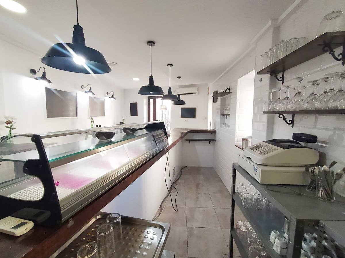 Virksomhed til leje i Denia - € 1.600 (Ref: 6520090)