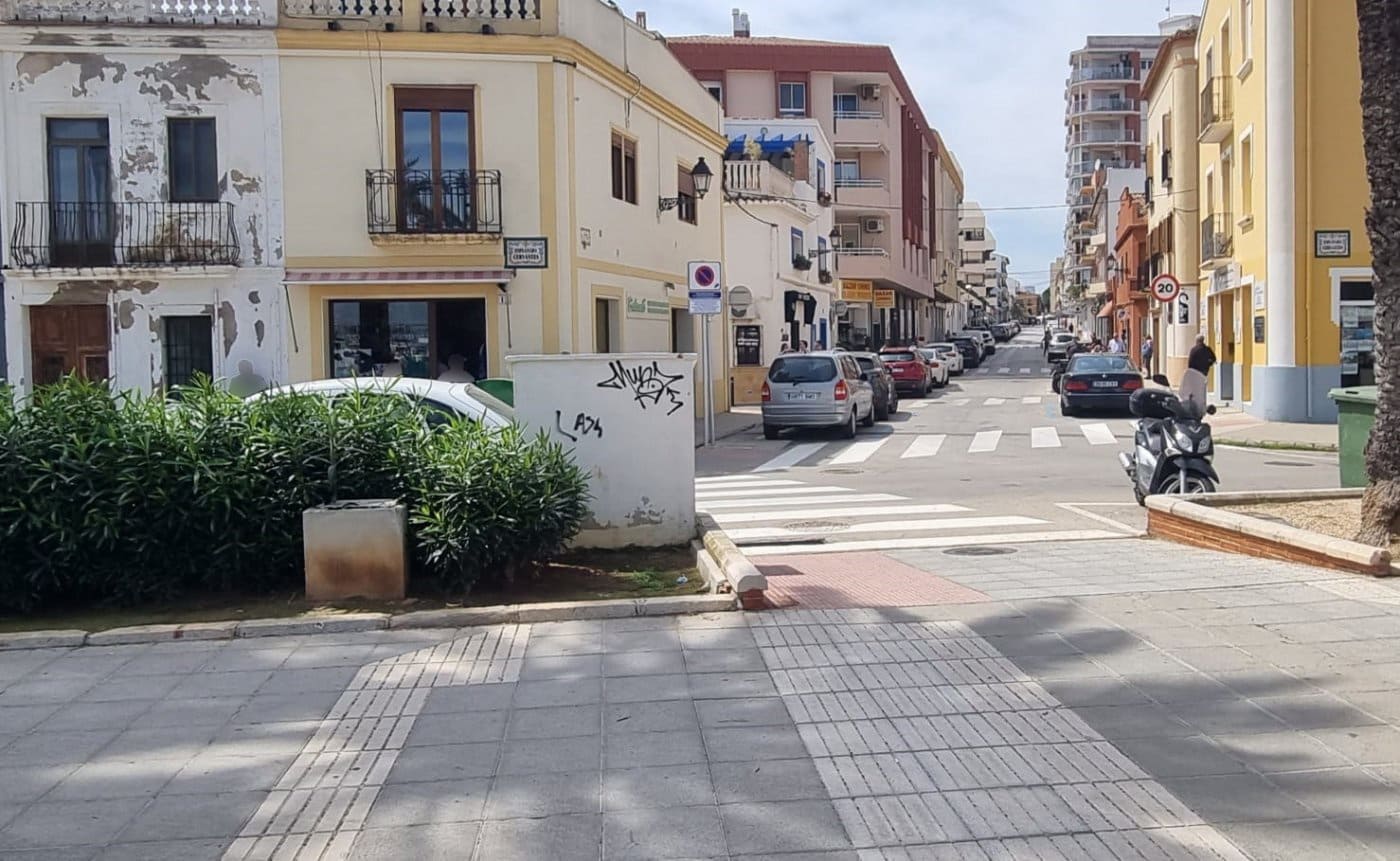 Virksomhed til leje i Denia - € 1.600 (Ref: 6520090)