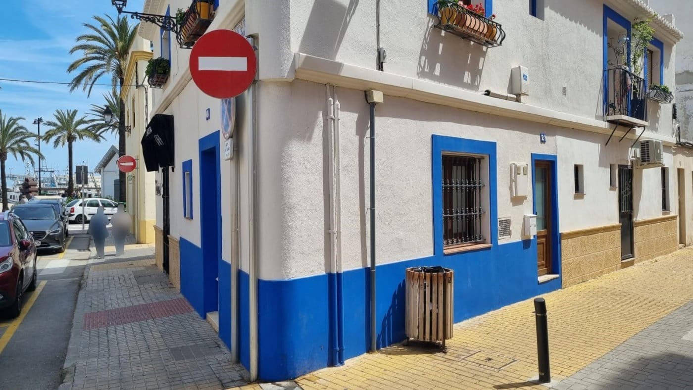 Virksomhed til leje i Denia - € 1.600 (Ref: 6520090)