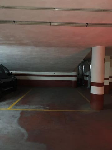 Garasje til salgs i Centro Urbano, Dénia - € 16 000 (Ref: 6689465)