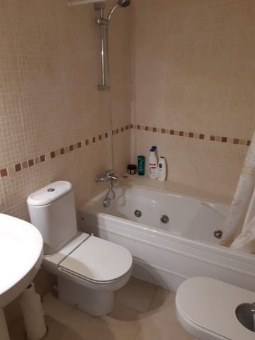 2 quarto Apartamento para arrendar em El Puerto, Dénia com piscina garagem - 800 € (Ref: 7070151)
