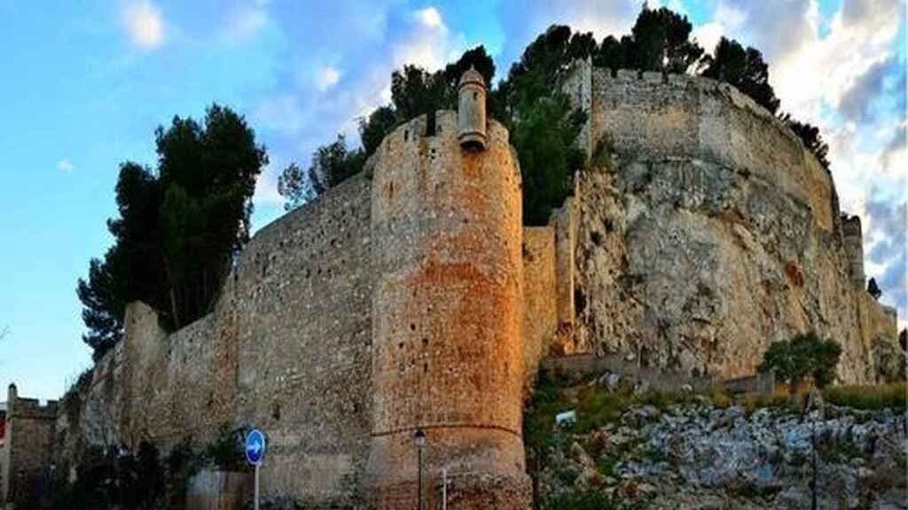 Building Plot for sale in Denia - € 318,000 (Ref: 7080516)