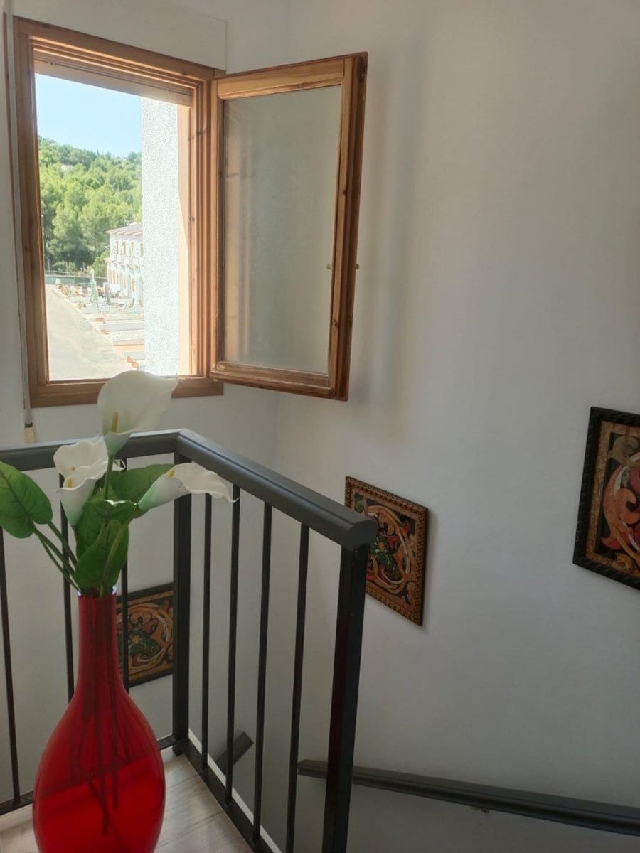 3 chambre Villa/Maison Mitoyenne à vendre à Monte Pedreguer avec piscine - 315 000 € (Ref: 7098961)