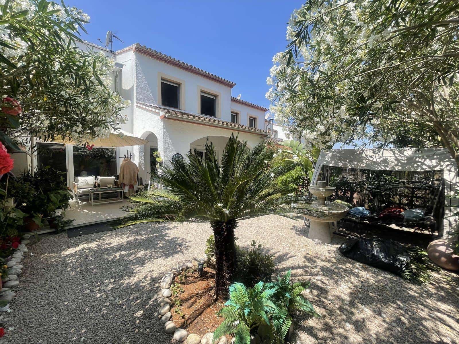 3 chambre Villa/Maison Mitoyenne à vendre à Monte Pedreguer avec piscine - 315 000 € (Ref: 7098961)