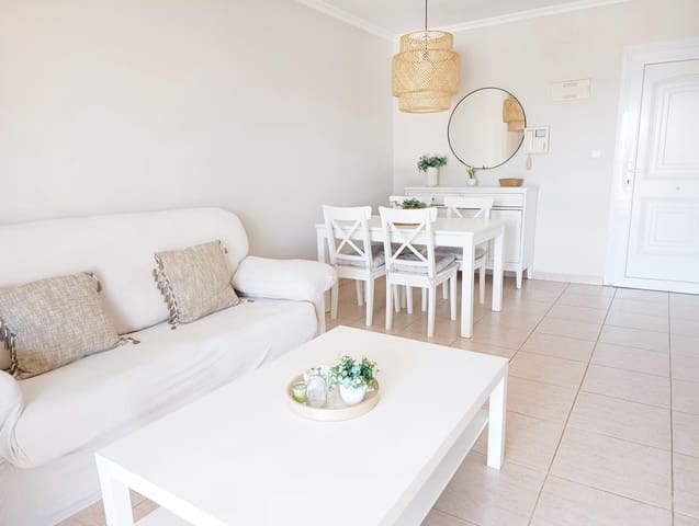 2 makuuhuone Huoneisto vuokrattavana paikassa Las Marinas / Les Marines, Dénia mukana uima-altaan - 750 € (Ref: 7564908)