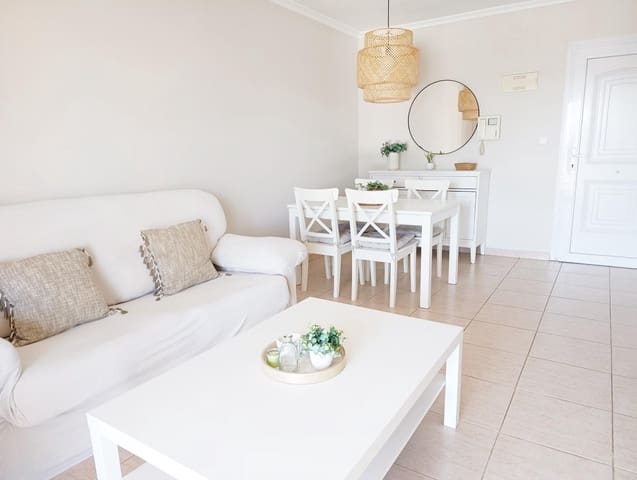 2 slaapkamer Appartement te huur in Las Marinas / Les Marines, Dénia met zwembad garage - € 750 (Ref: 7564908)