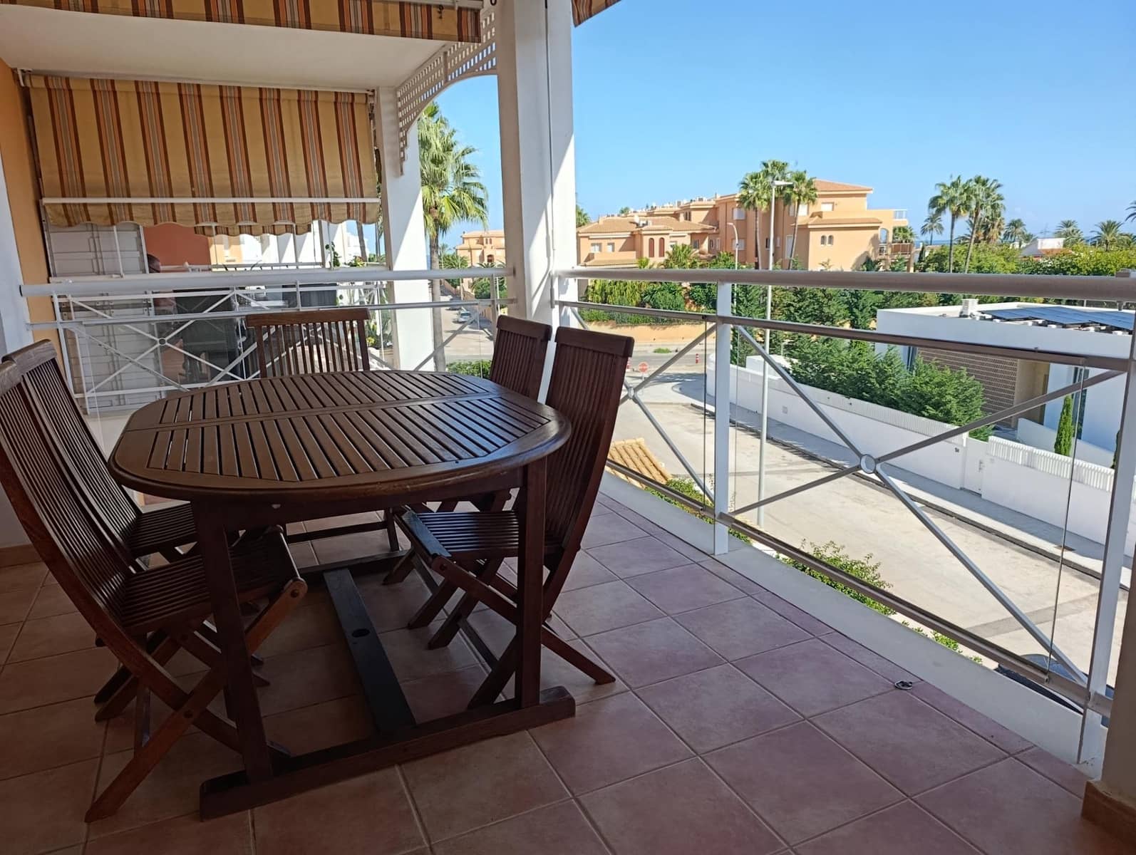 2 sypialnia Apartament do wynajęcia w Denia z basenem garażem - 750 € (Ref: 7564908)