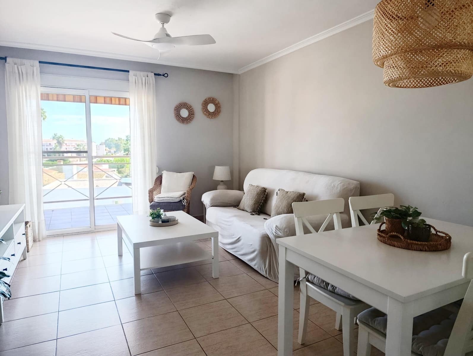 2 sypialnia Apartament do wynajęcia w Denia z basenem garażem - 750 € (Ref: 7564908)