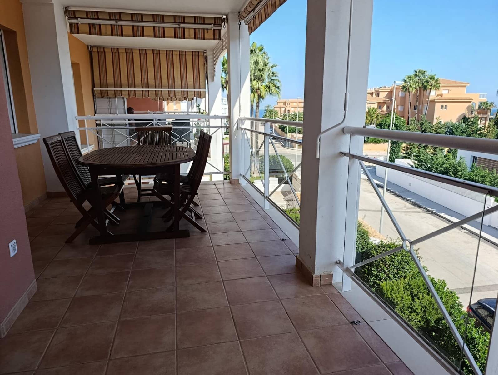 2 sypialnia Apartament do wynajęcia w Denia z basenem garażem - 750 € (Ref: 7564908)