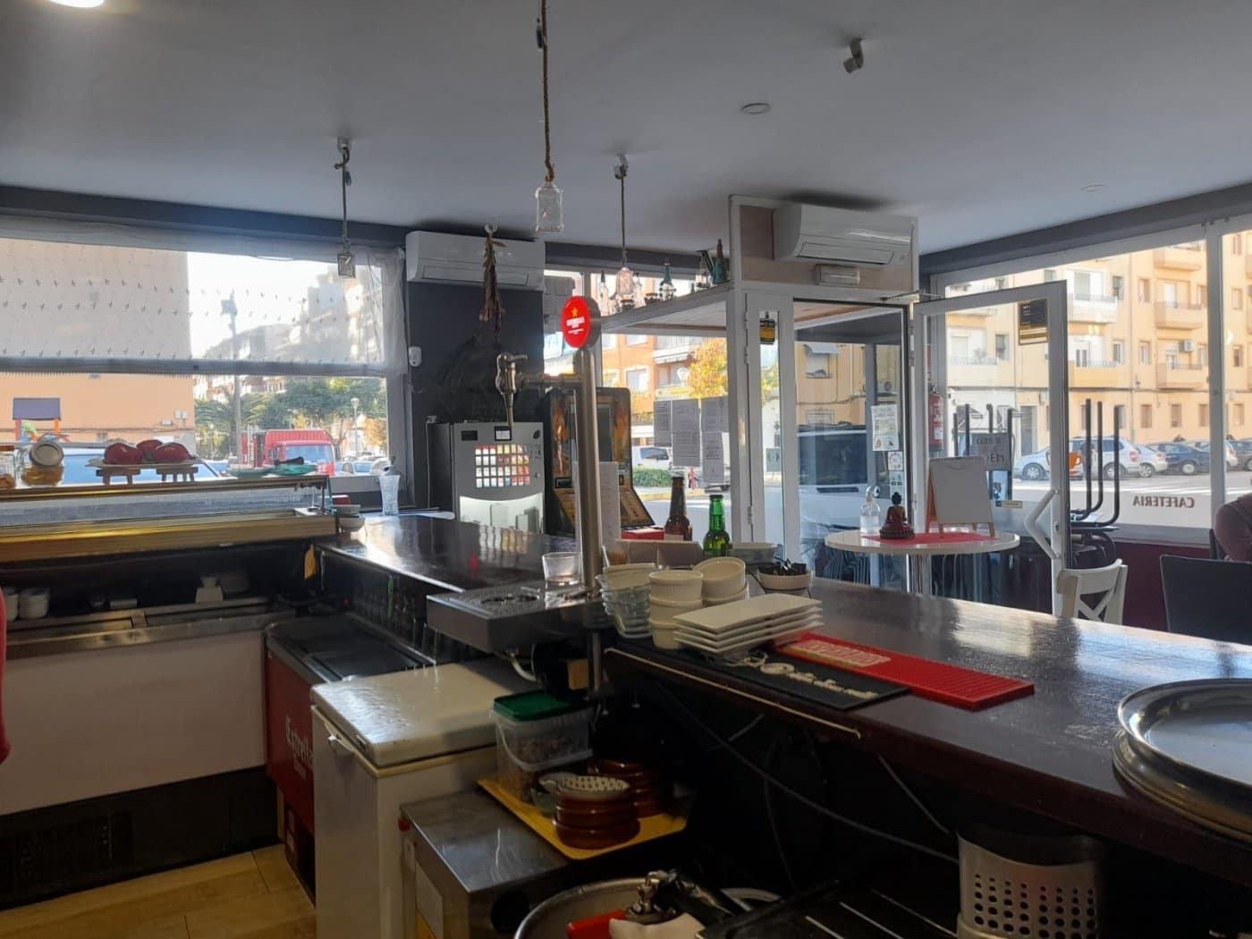 Kaupallinen myytävänä paikassa Denia - 280 000 € (Ref: 7564915)