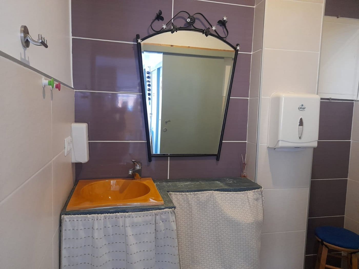 Kaupallinen myytävänä paikassa Denia - 280 000 € (Ref: 7564915)