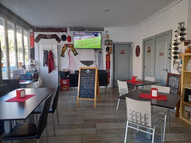 Commercieel te koop in Centro Urbano, Dénia - € 280.000 (Ref: 7564915)