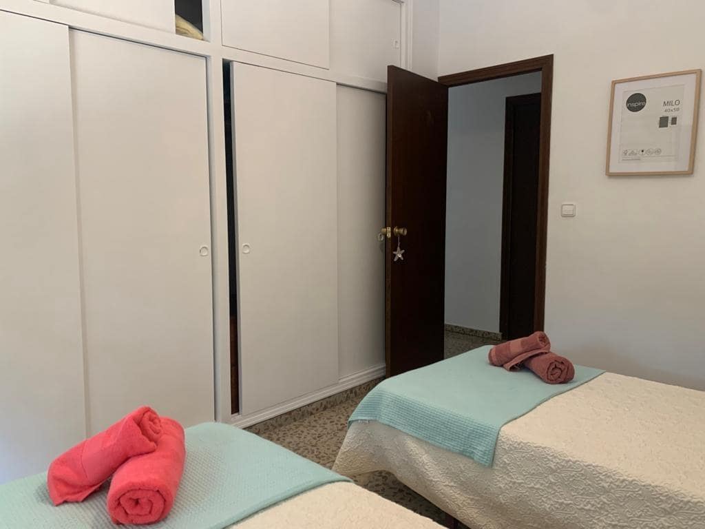 4 soveværelse Villa til leje i Denia med swimmingpool garage - € 1.700 (Ref: 7564919)