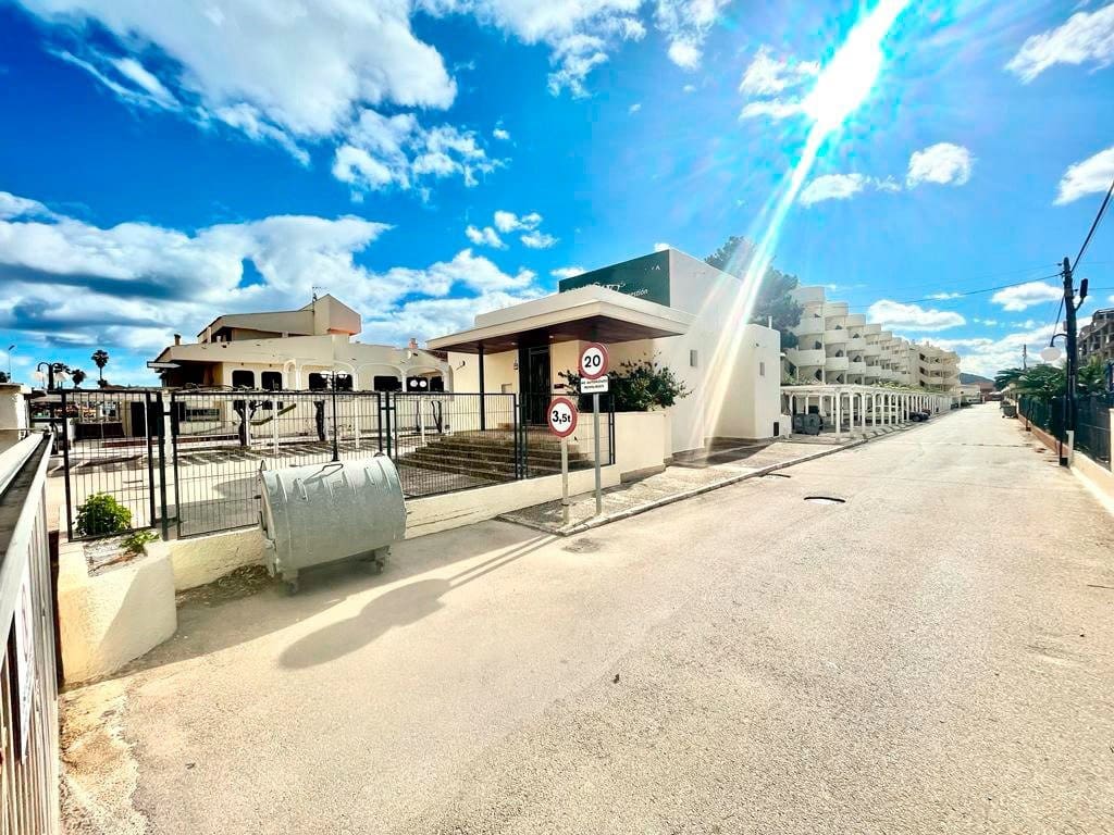 Erhverv til salg i Denia med swimmingpool - € 270.000 (Ref: 7568446)