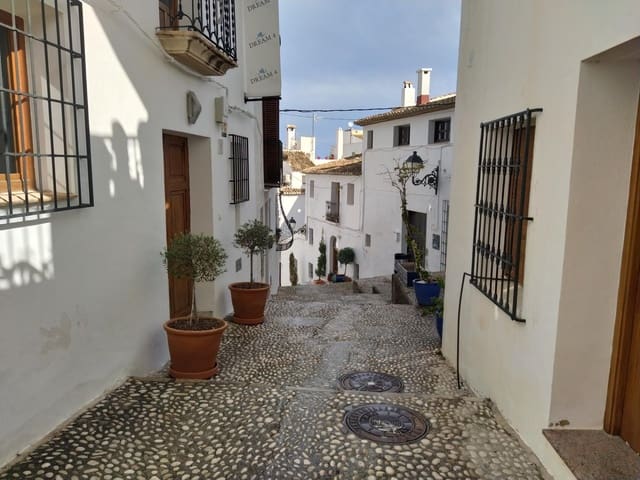 4 bedroom Villa for sale in Altea with pool - € 1,908,000 (Ref: 7590658)