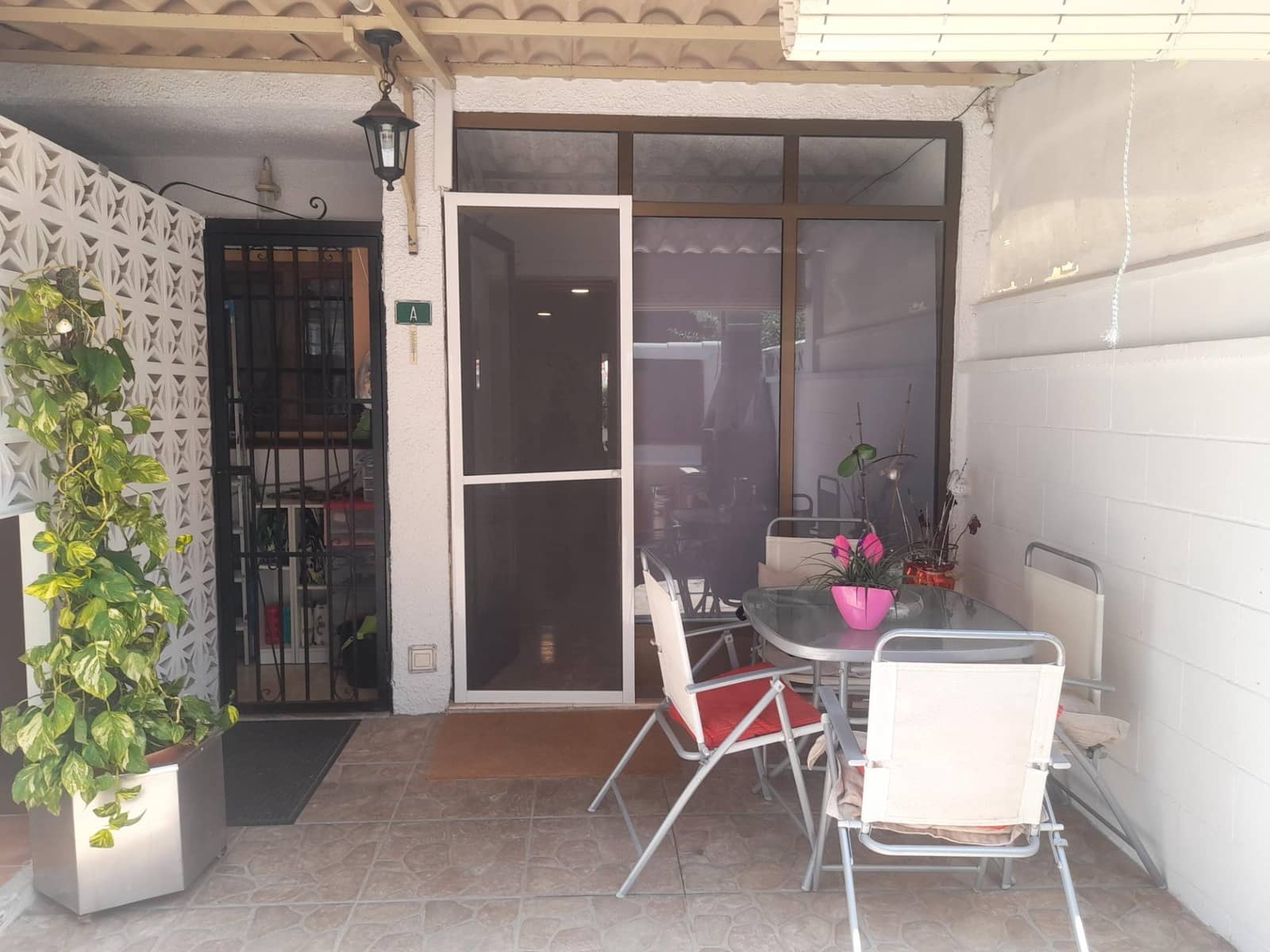 2 soveværelse Rækkehus til salg i Denia med swimmingpool - € 262.500 (Ref: 7617554)