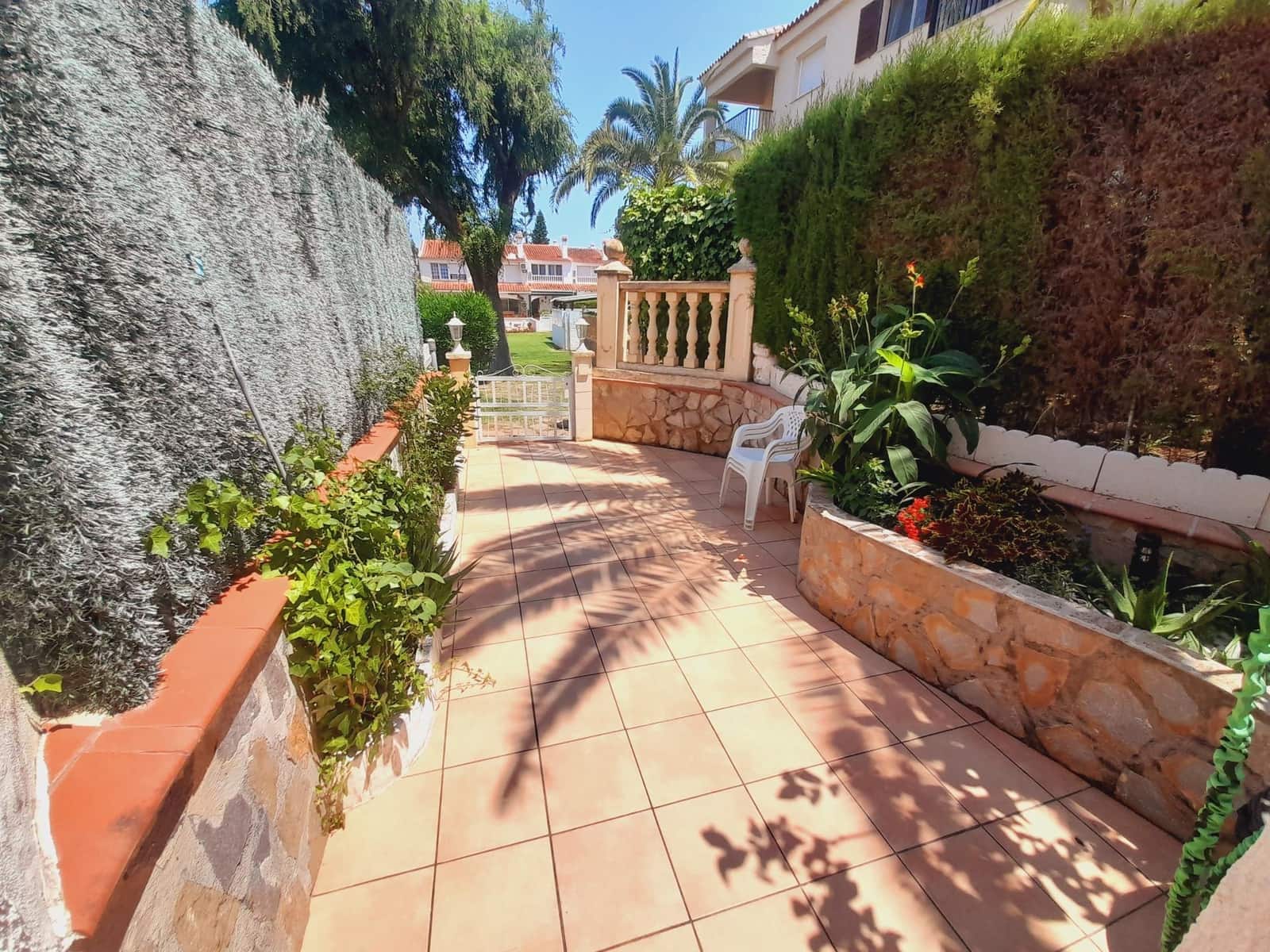 2 soveværelse Rækkehus til salg i Denia med swimmingpool - € 262.500 (Ref: 7617554)