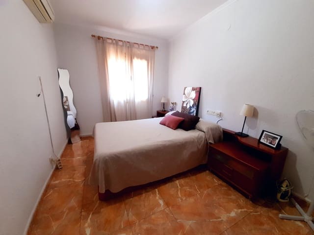 2 bedroom Terraced Villa for sale in Dénia with pool - € 262,500 (Ref: 7617554)