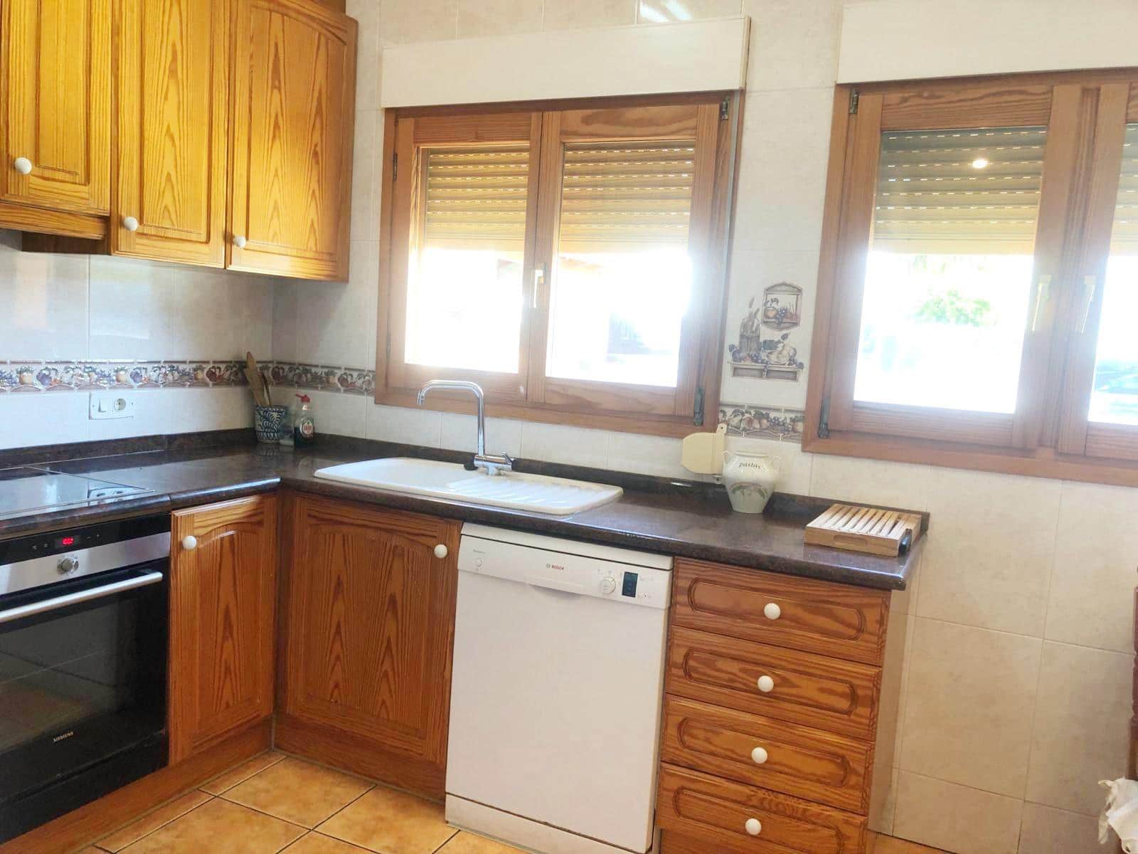 4 bedroom Villa for rent in Denia with pool garage - € 2,600 (Ref: 7634799)