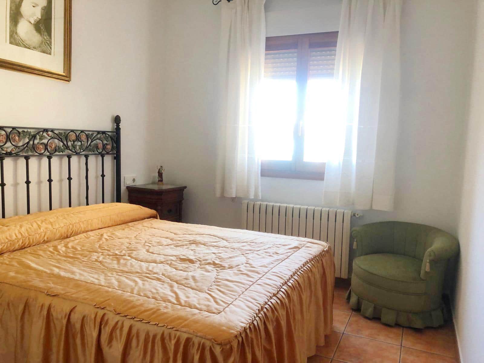 4 bedroom Villa for rent in Denia with pool garage - € 2,600 (Ref: 7634799)
