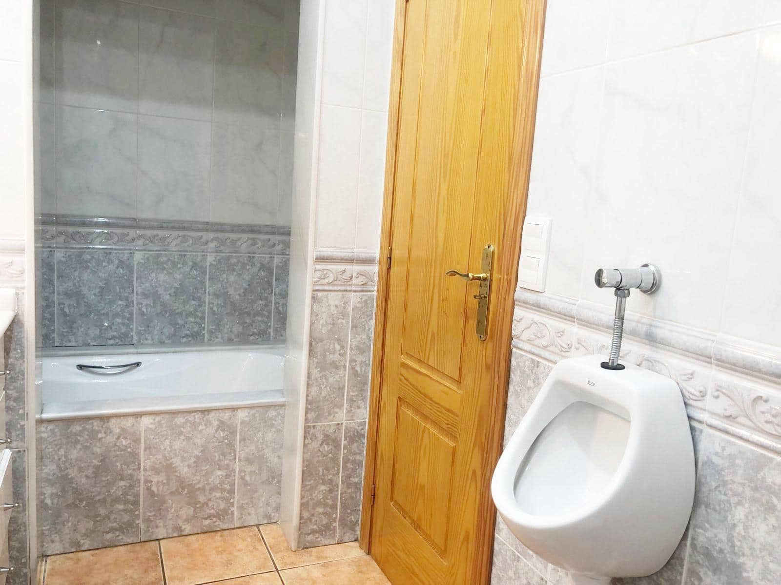 4 bedroom Villa for rent in Denia with pool garage - € 2,600 (Ref: 7634799)