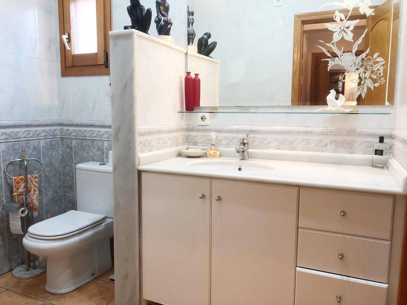 4 bedroom Villa for rent in Denia with pool garage - € 2,600 (Ref: 7634799)