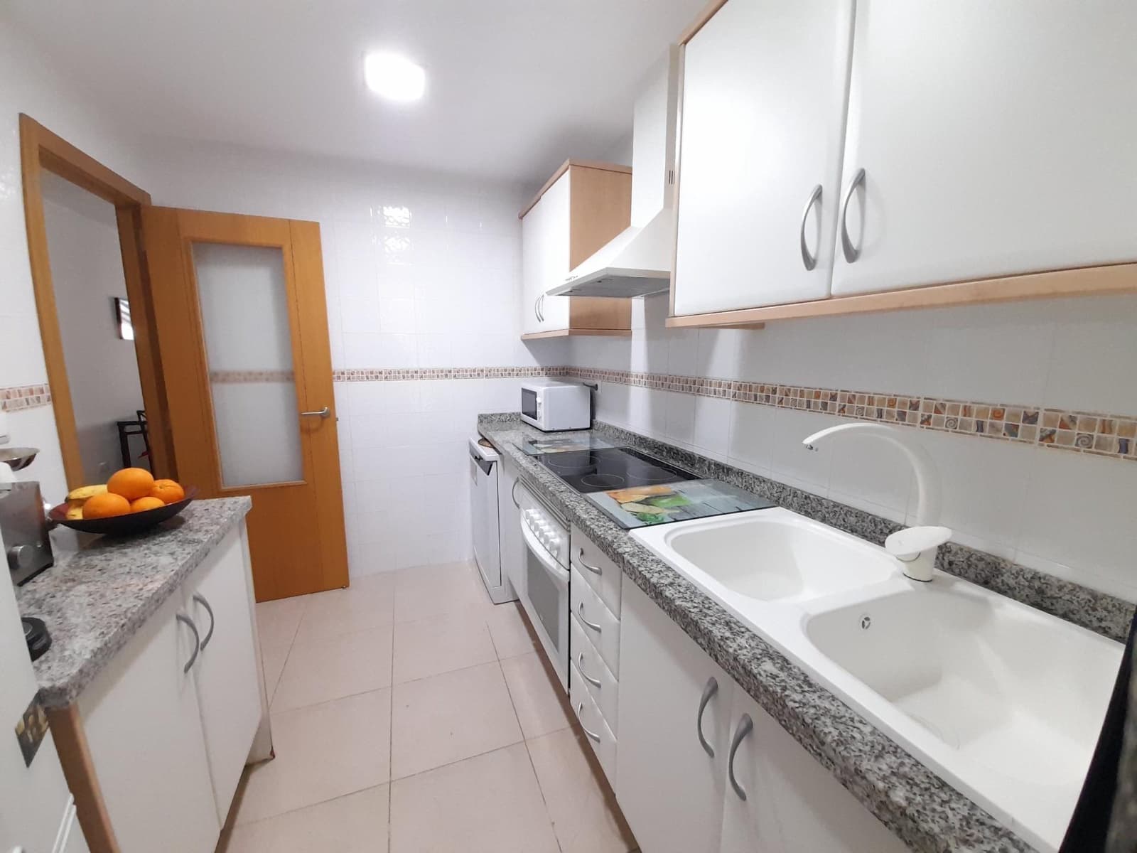 2 sypialnia Apartament do wynajęcia w Denia z basenem garażem - 750 € (Ref: 7634800)
